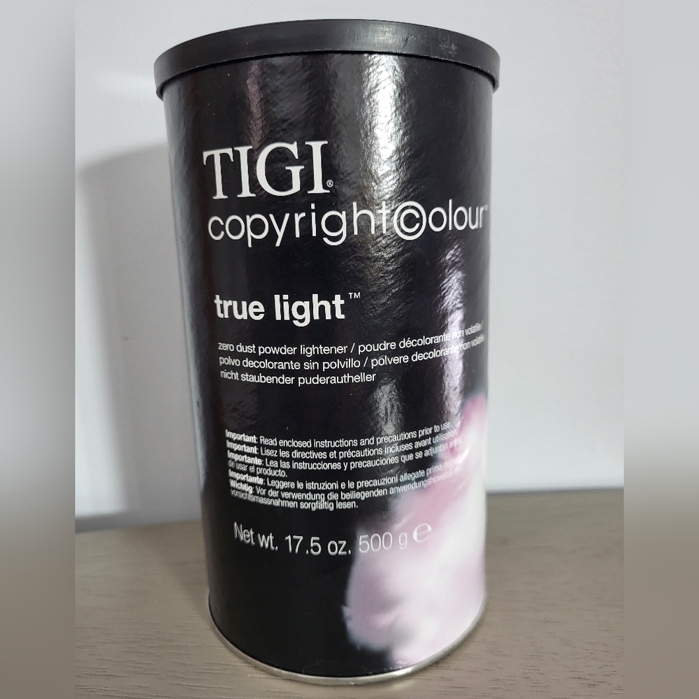 Tigi True Light zero dust powder lightner